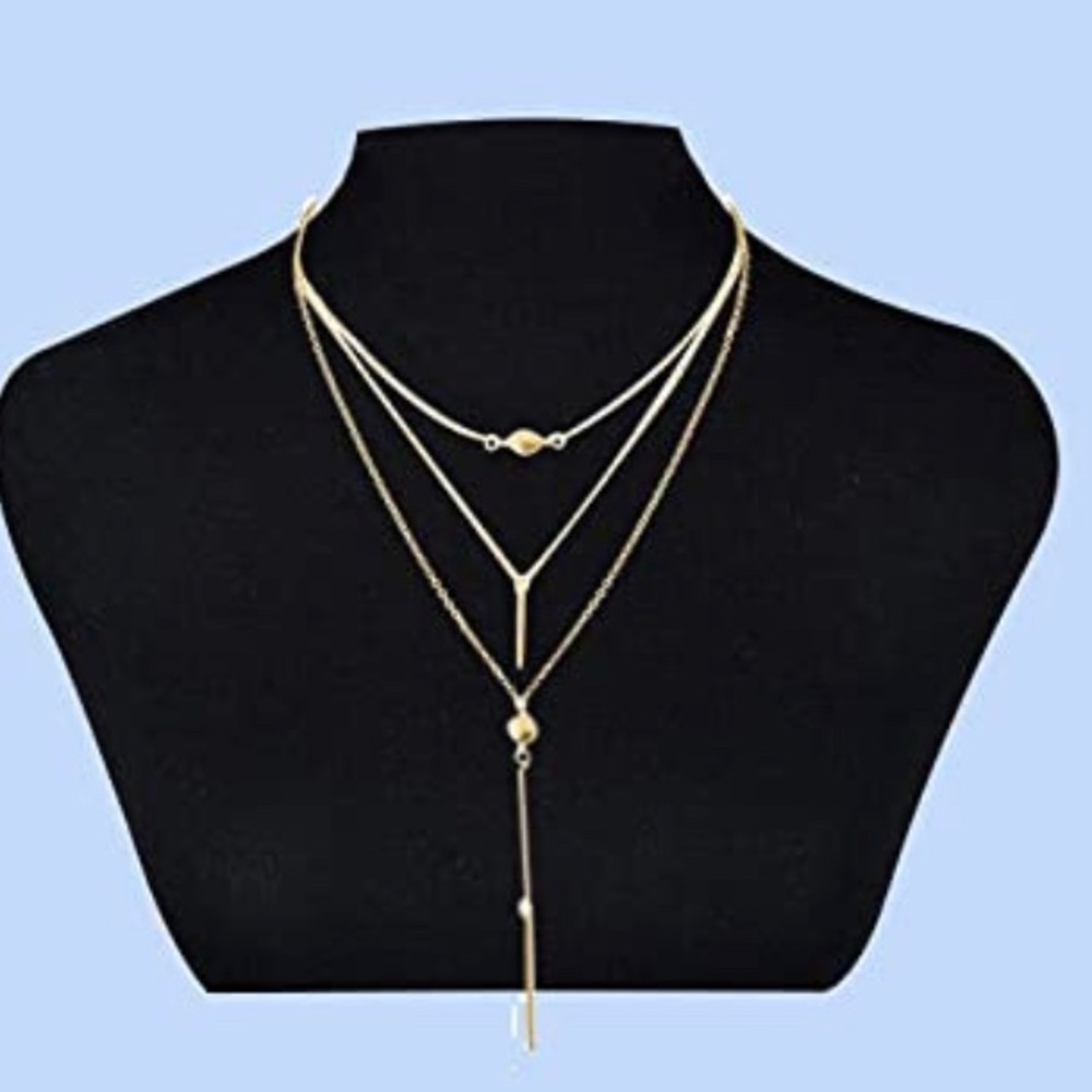 3 tier beautiful necklace
